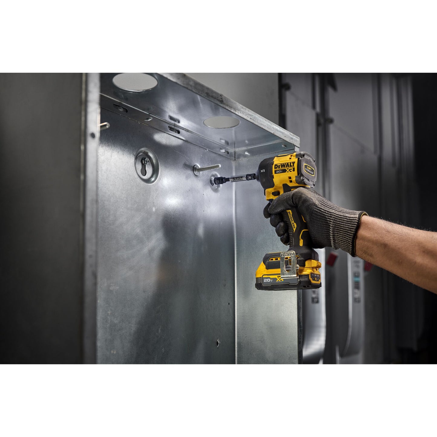 Dewalt DCF870B 20V MAX* XR® Brushless Cordless 1/4 in. Quiet Hydraulic Impact Driver (Tool Only)